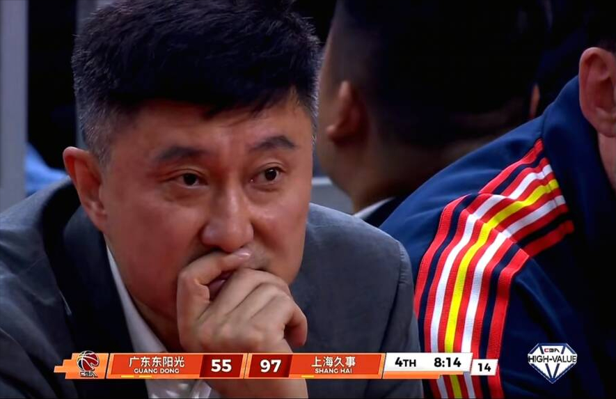 奇异果体育官方-广东40分输球揪出最大毒瘤！他上场24分钟，正负值-48，打的真差